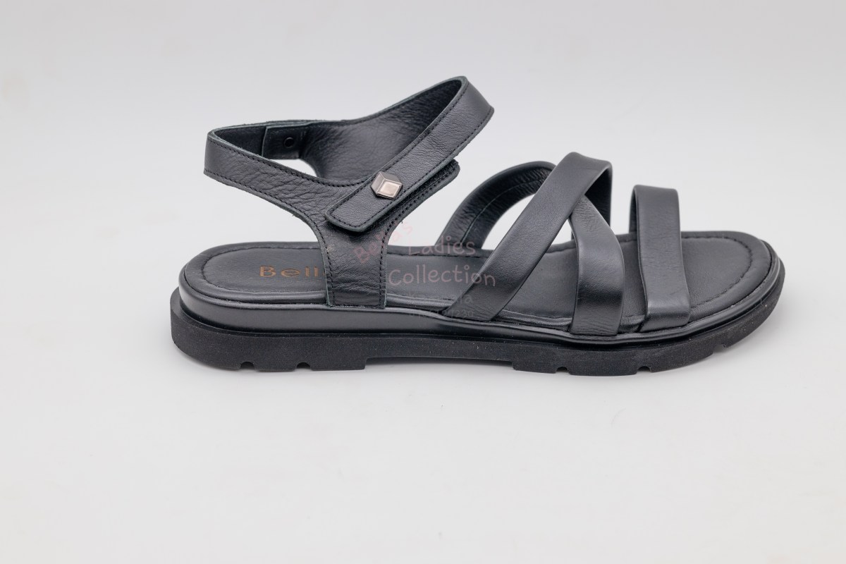 Leather Shoes for Ladies in Kampala: Stylish Ways to Wear Turkish Quality